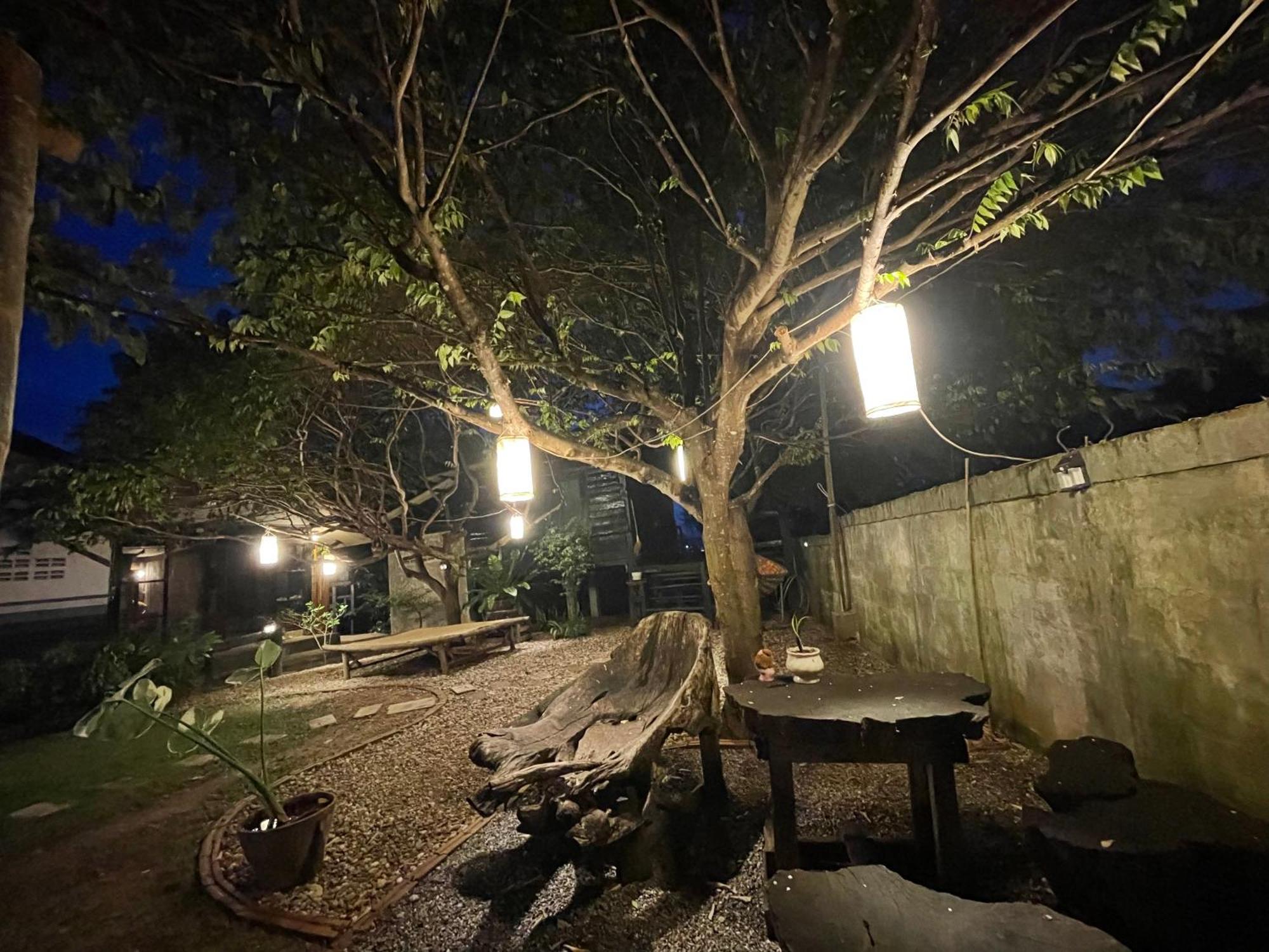 The Legend Homestay. Mae Ai Exterior foto