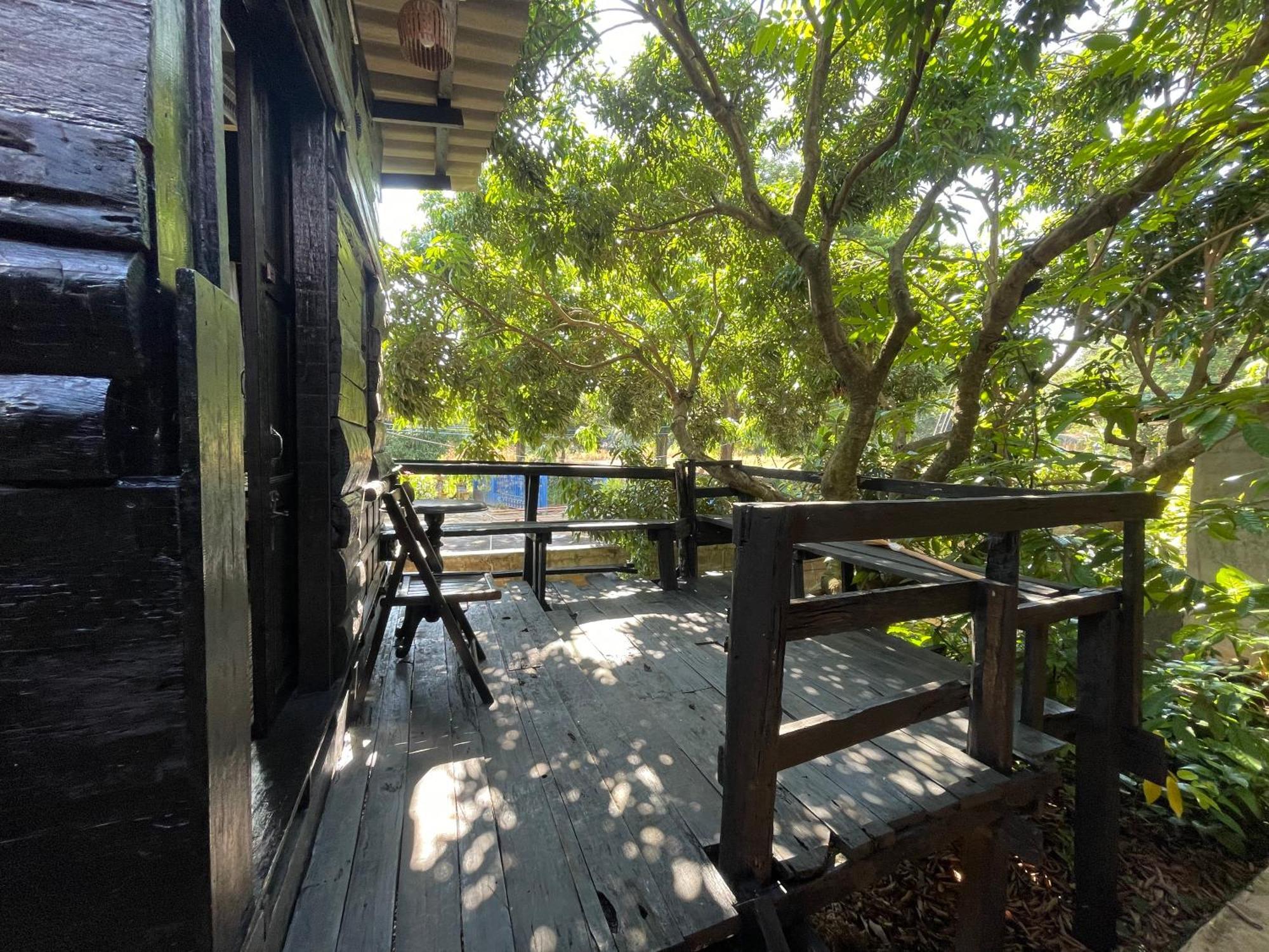 The Legend Homestay. Mae Ai Exterior foto